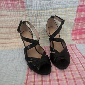 Naturalizer Black Strappy Open-Toe Women's Heels 10